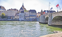 Rheinbrücke in Basel